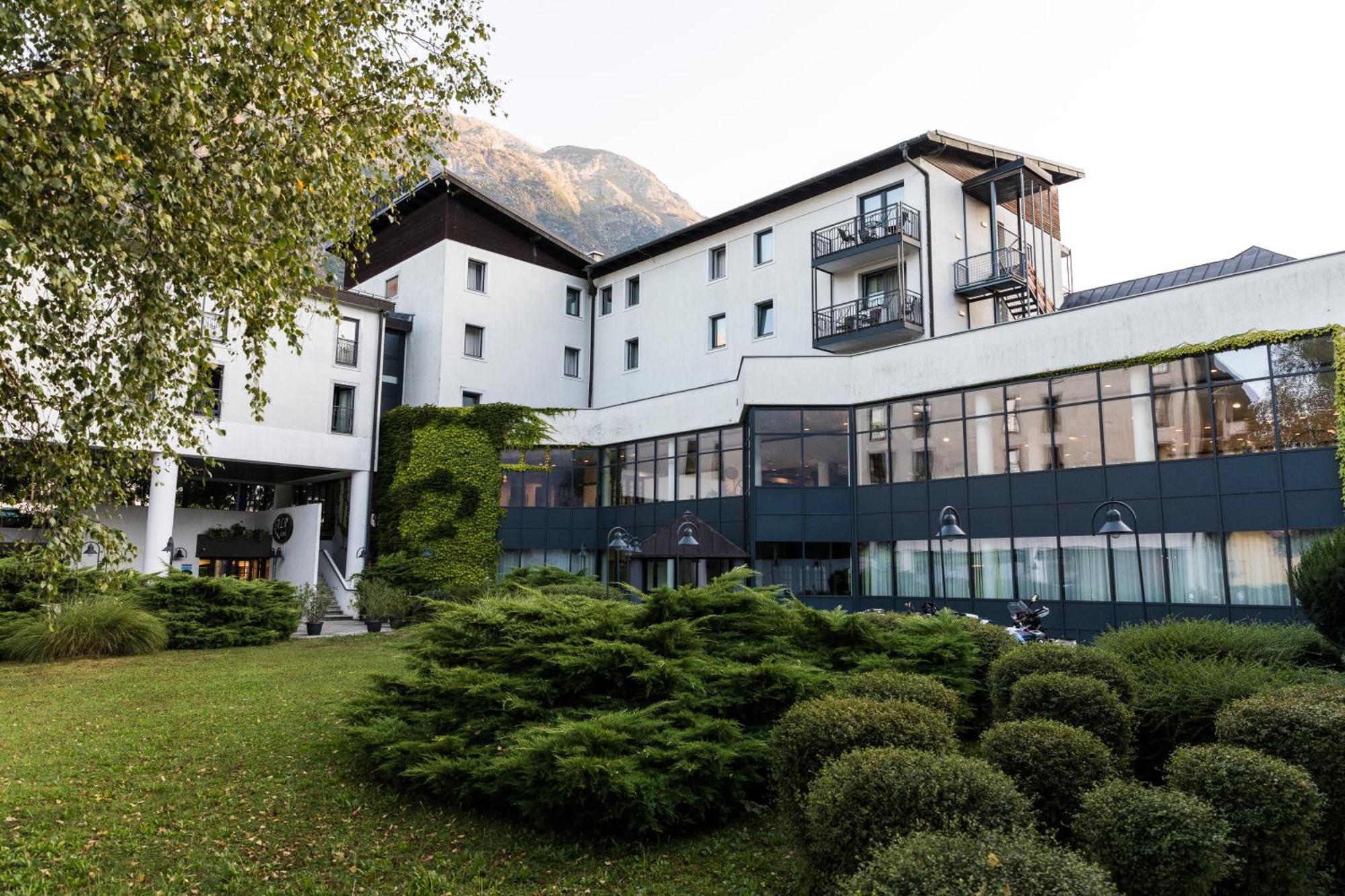 Hotel Alp 3*